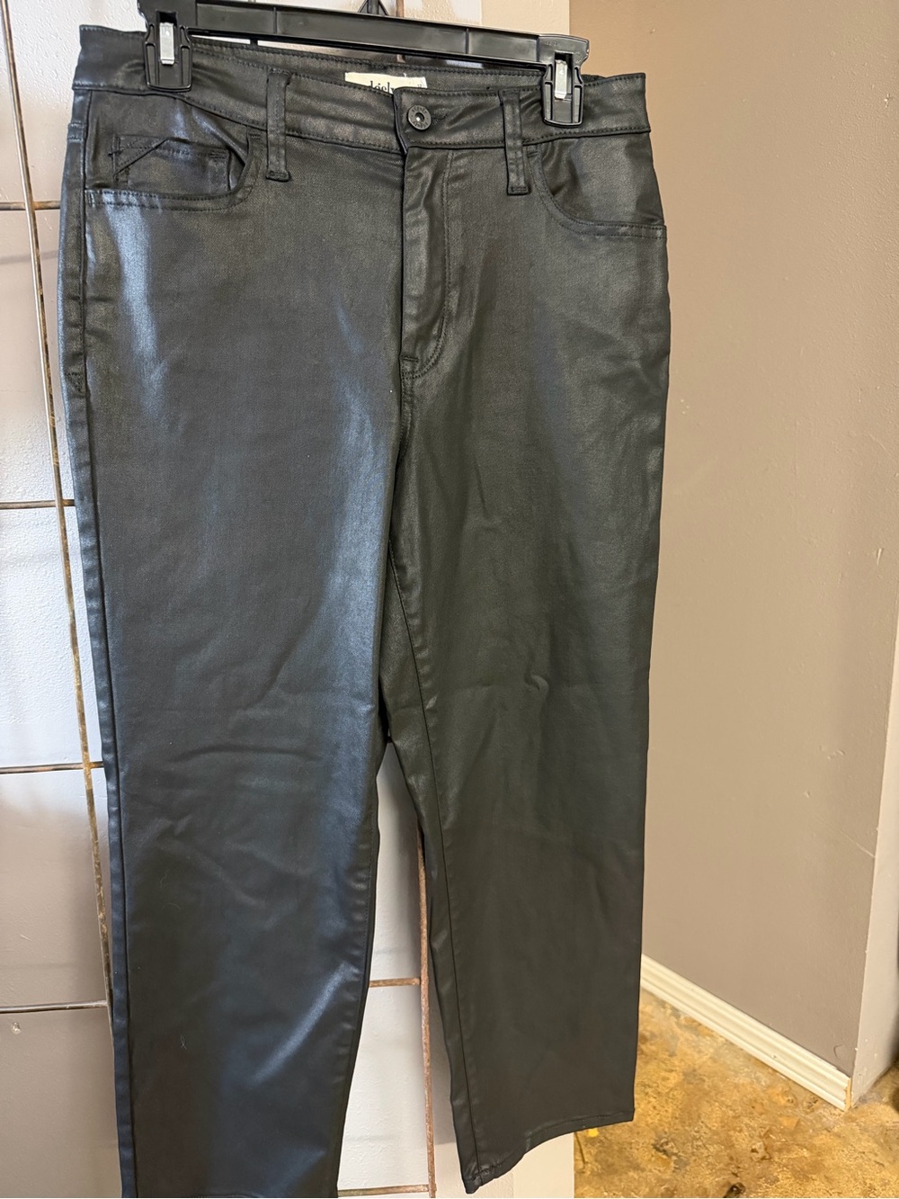 Women's Black Jeans with Coated Finish